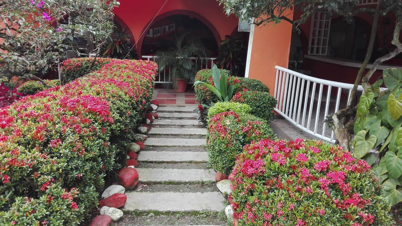 Balneario Chorillano Hotel Villavicencio Exterior photo